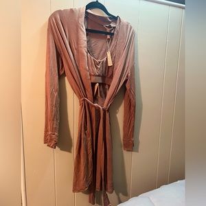 Skims Robe + Bra Set